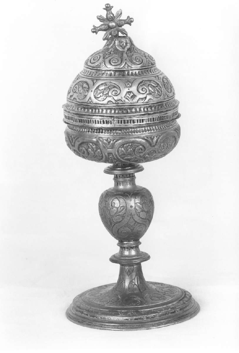 pisside - manifattura emiliana (fine/inizio secc. XVI/ XVII)