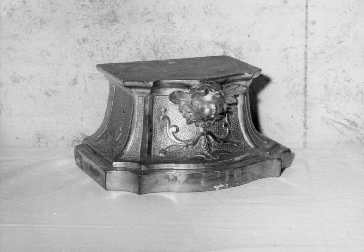 base di ostensorio - manifattura emiliana (seconda metà sec. XIX)