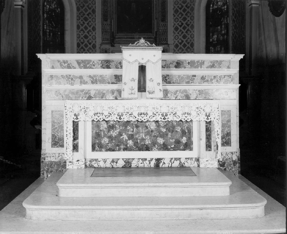 altare maggiore - manifattura emiliana (inizio sec. XX)