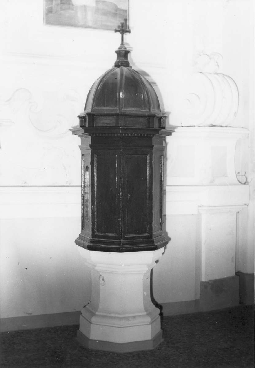 fonte battesimale - manifattura modenese (prima metà sec. XVII)