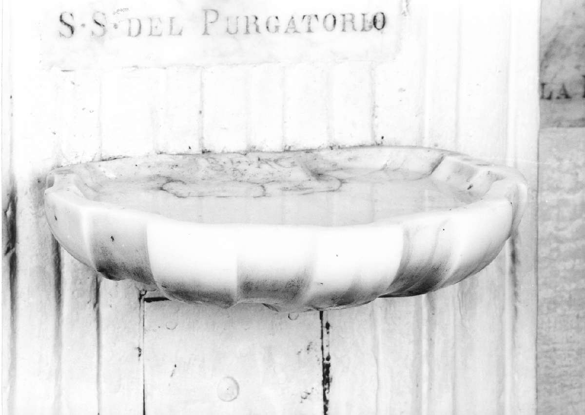 acquasantiera da parete, serie - manifattura reggiana (sec. XVIII)