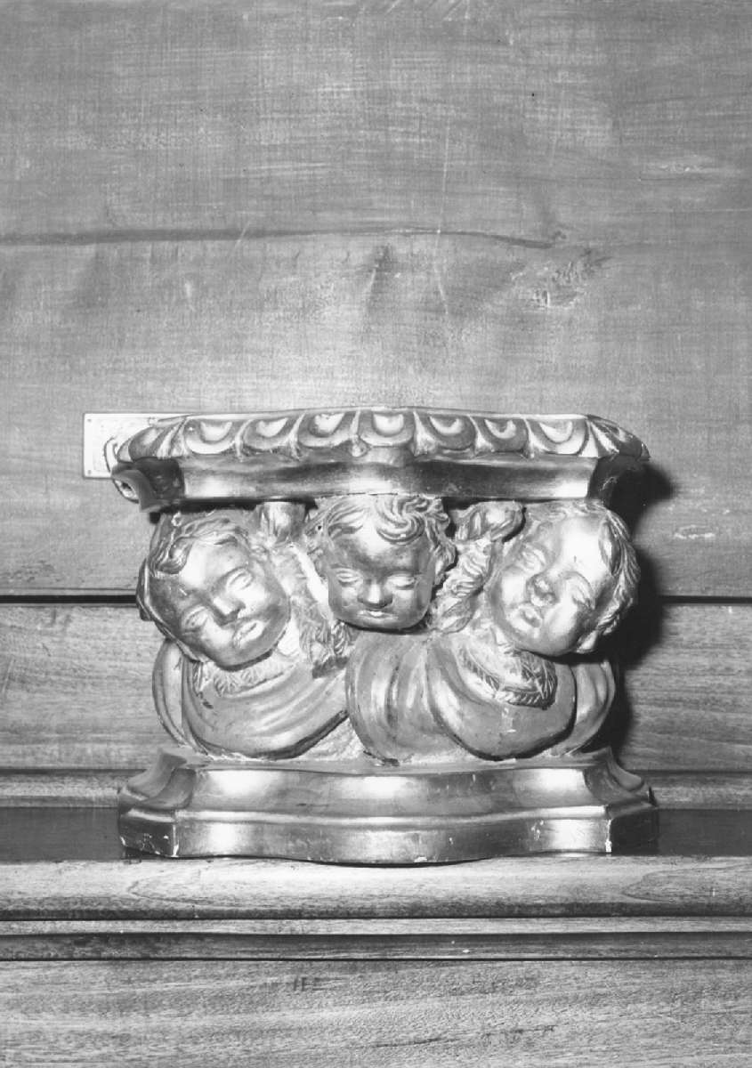 base - manifattura emiliana (metà sec. XIX)