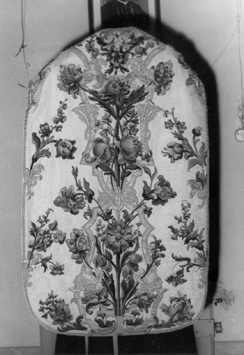 paramento liturgico, insieme - manifattura emiliana (metà sec. XIX)