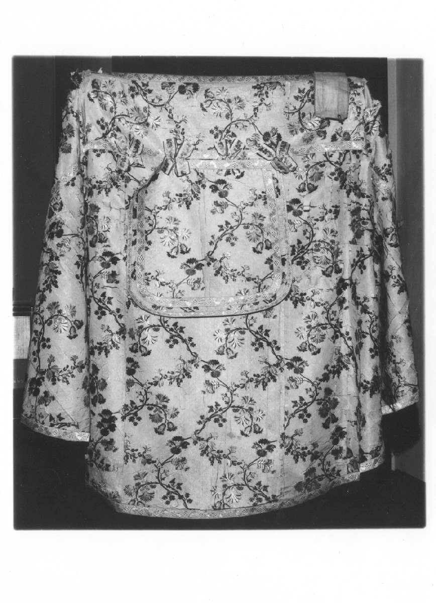 paramento liturgico, insieme - manifattura emiliana (seconda metà sec. XVIII)