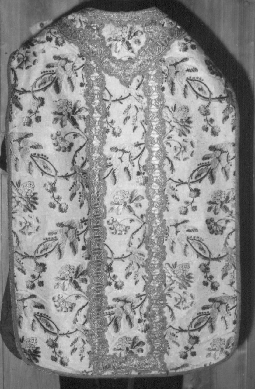 paramento liturgico - manifattura italiana (prima metà sec. XVIII)