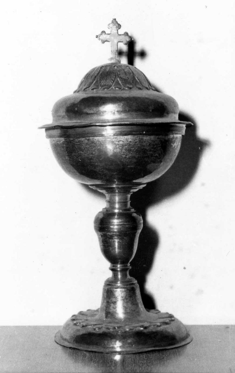 pisside - bottega emiliana (inizio sec. XVIII)