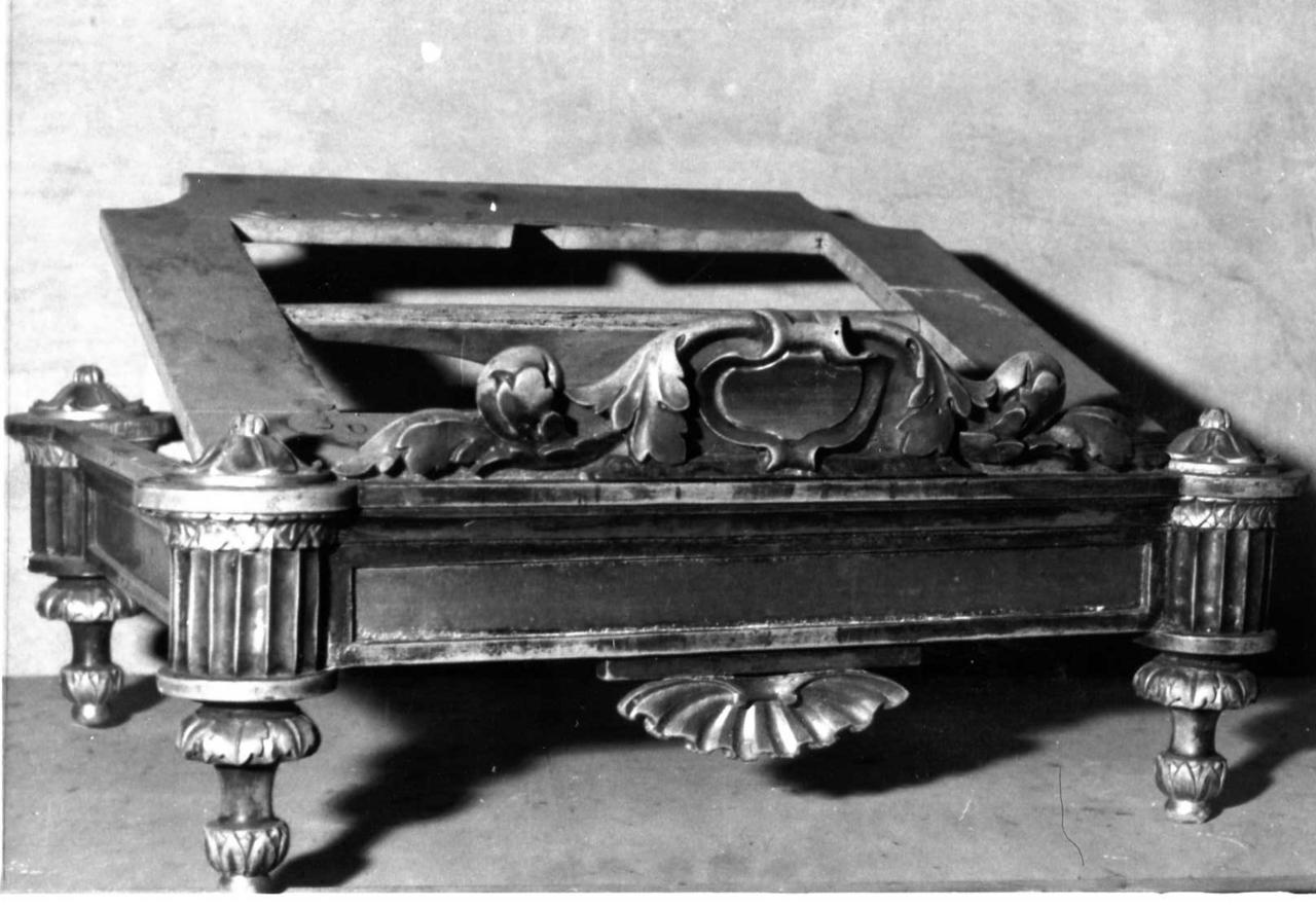 leggio d'altare - bottega modenese (prima metà sec. XIX)