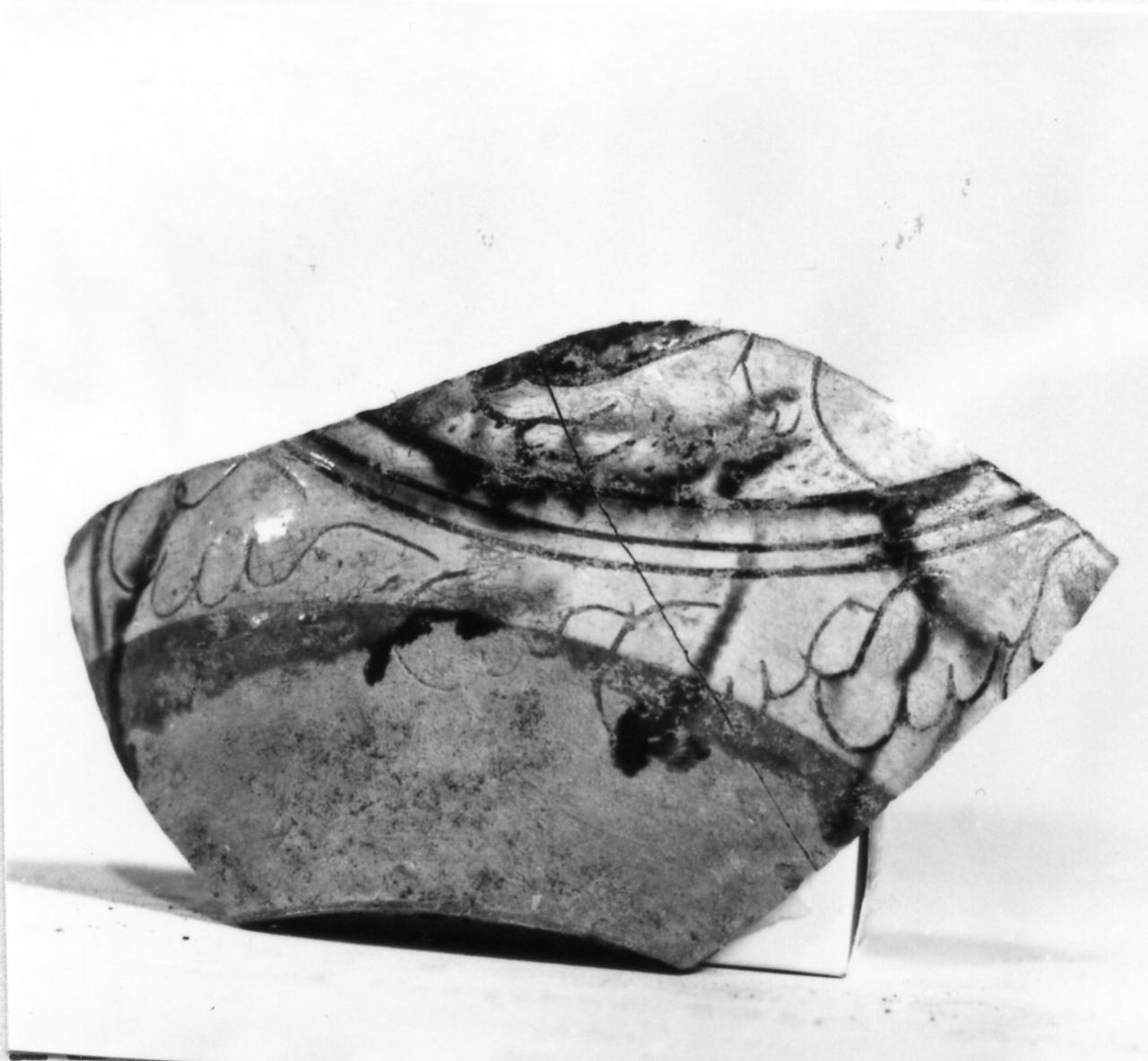 motivi decorativi (boccale, frammento) - bottega emiliana (fine sec. XV)