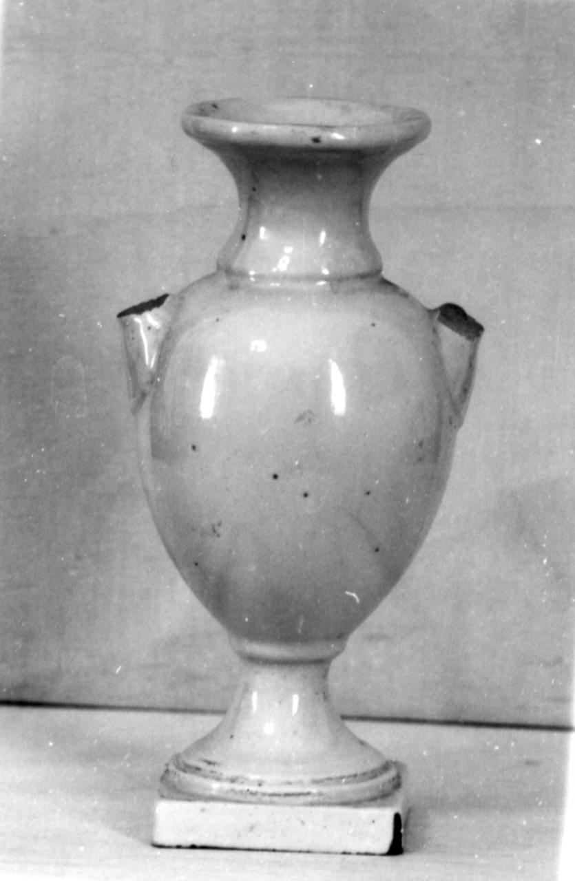 vasetto - biansato - bottega modenese (metà sec. XIX)