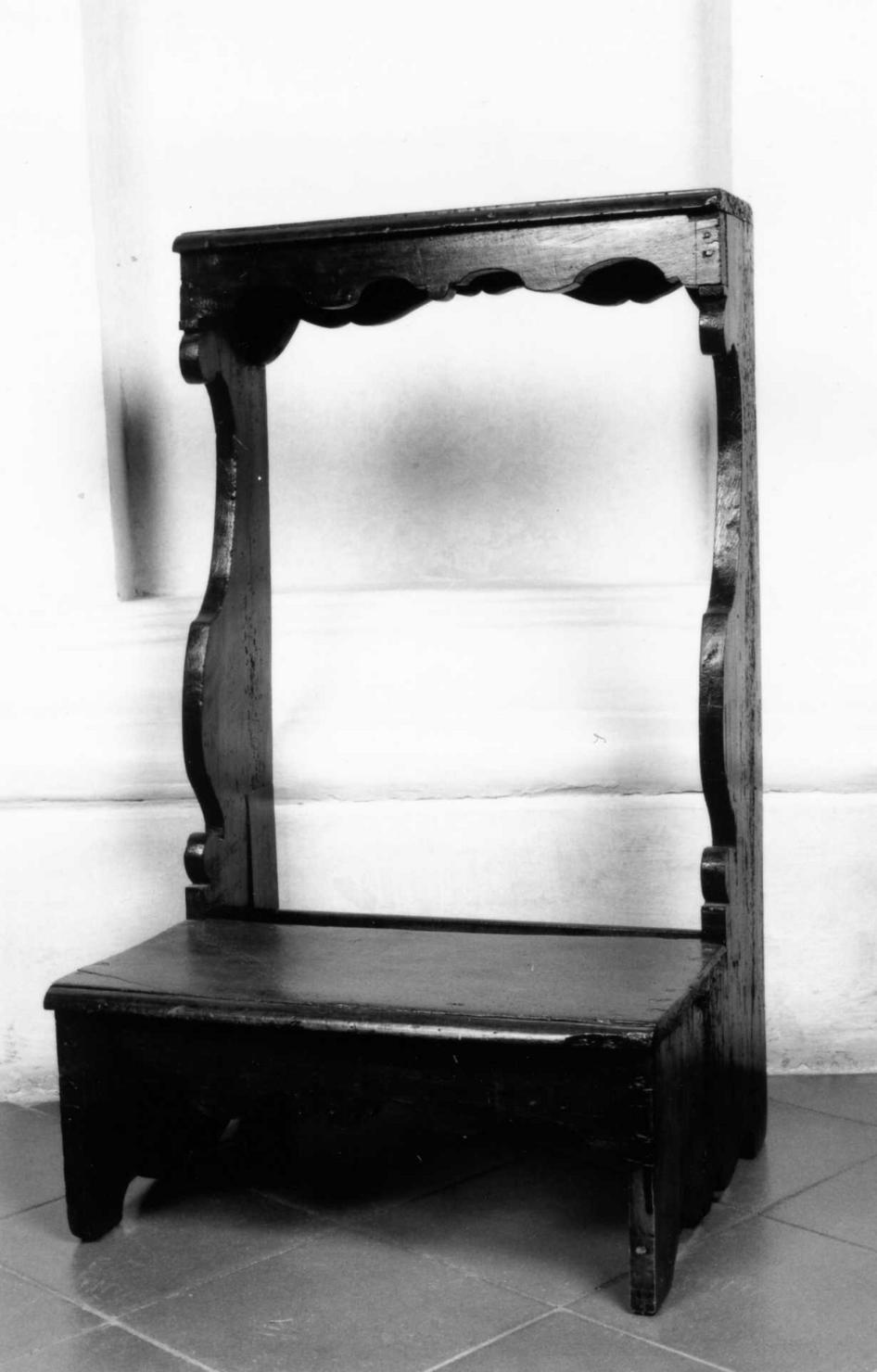 inginocchiatoio - bottega emiliana (seconda metà sec. XVIII)