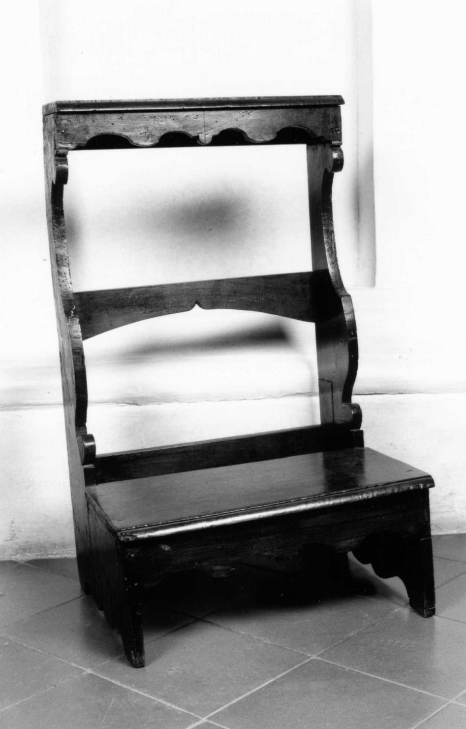 inginocchiatoio - bottega emiliana (seconda metà sec. XVIII)