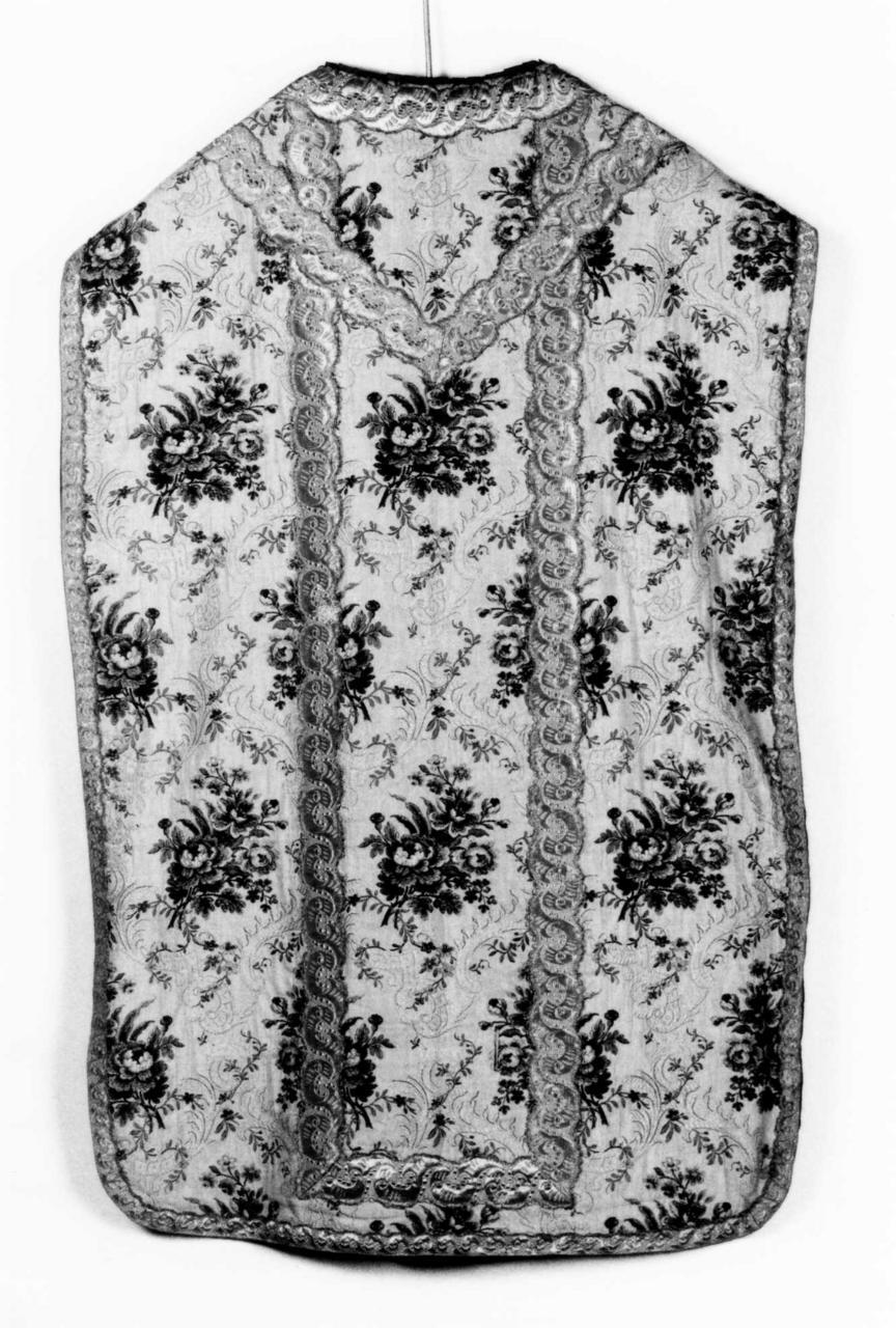 paramento liturgico - in terzo, insieme - manifattura italiana (metà sec. XVIII)