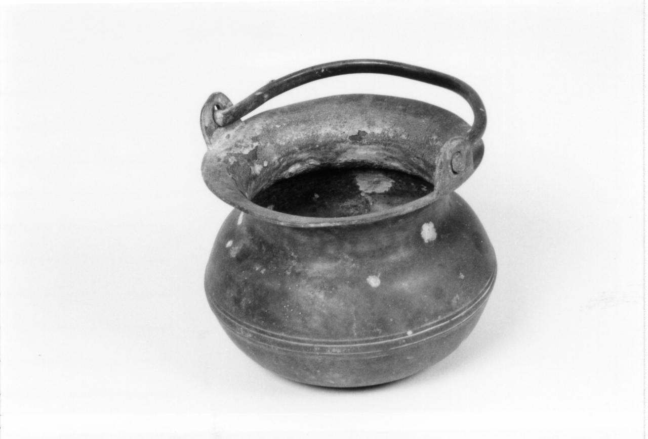 secchiello per l'acqua benedetta - bottega emiliana (sec. XVII)