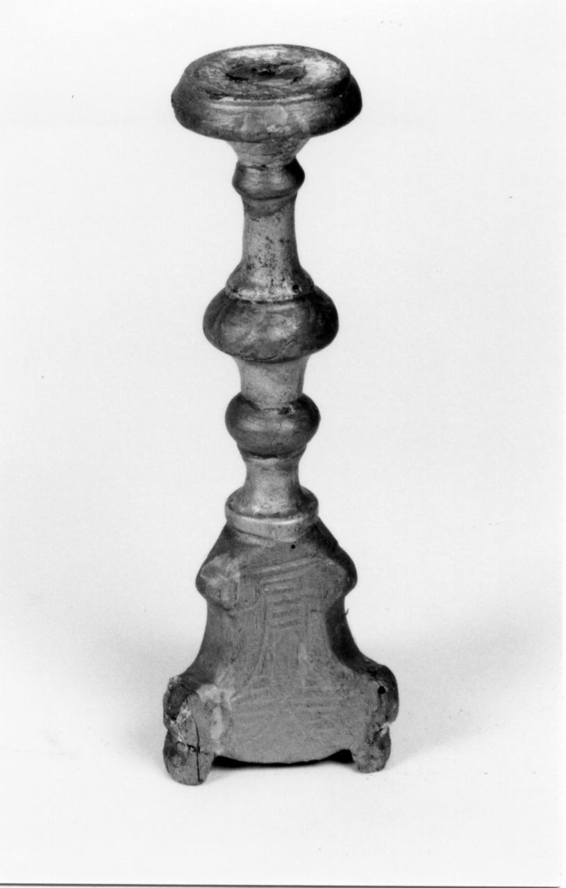 candeliere d'altare, serie - bottega emiliana (sec. XVIII)