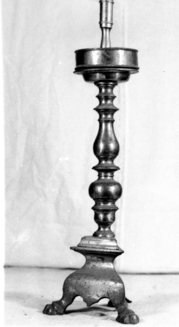 candeliere d'altare, serie - bottega bolognese (seconda metà sec. XVII)