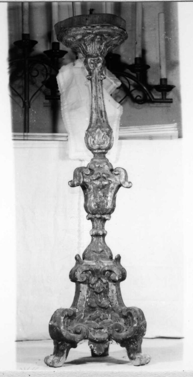 candeliere d'altare, serie - bottega reggiana (seconda metà sec. XVIII)