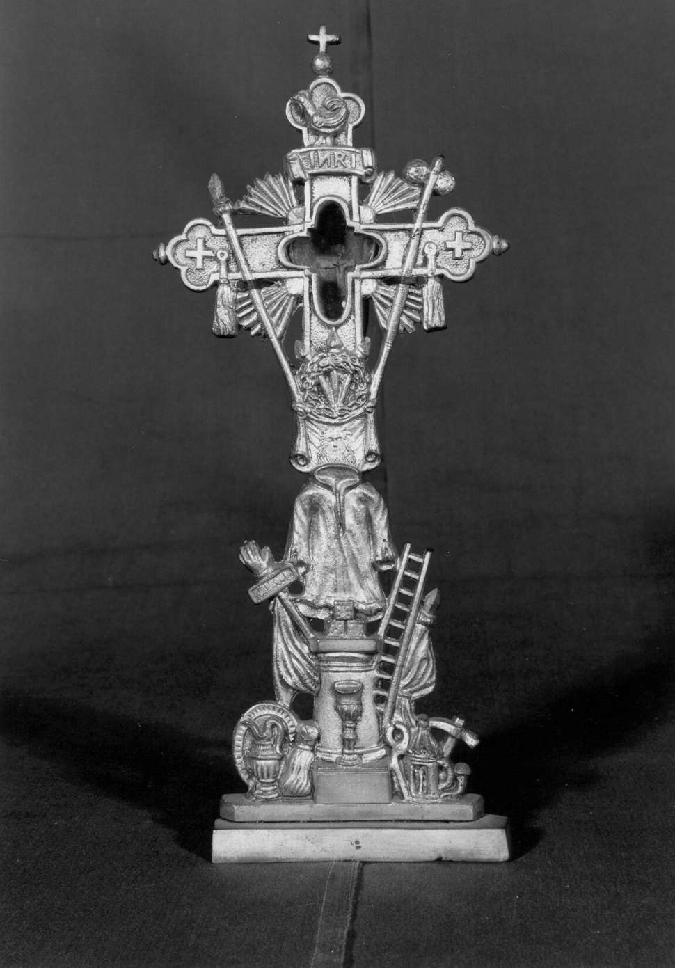 reliquiario - a croce - manifattura emiliana (primo quarto sec. XX)