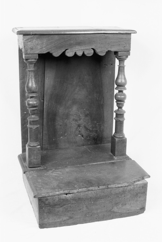 inginocchiatoio - manifattura modenese (sec. XVII)