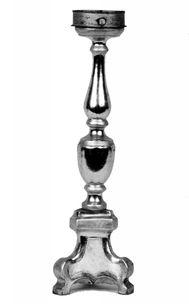 candeliere d'altare, serie - manifattura modenese (sec. XIX)