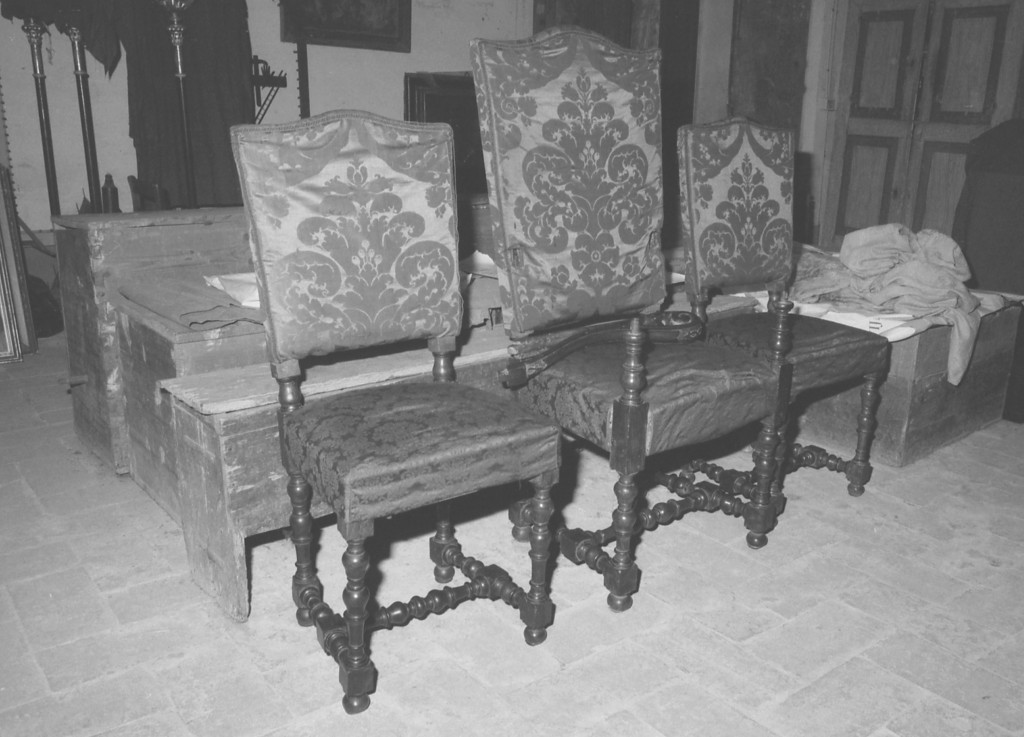 servizio di sedie, insieme - manifattura modenese (metà sec. XVII)