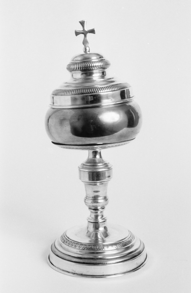 pisside - manifattura modenese (metà sec. XIX)