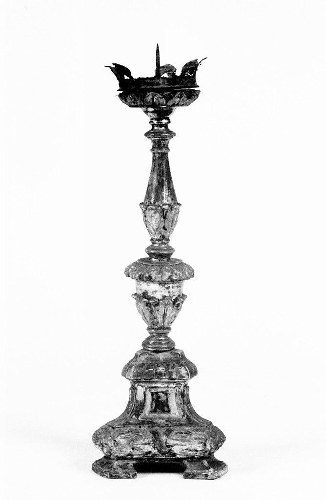 candeliere d'altare - manifattura modenese (fine/inizio secc. XVIII/ XIX)