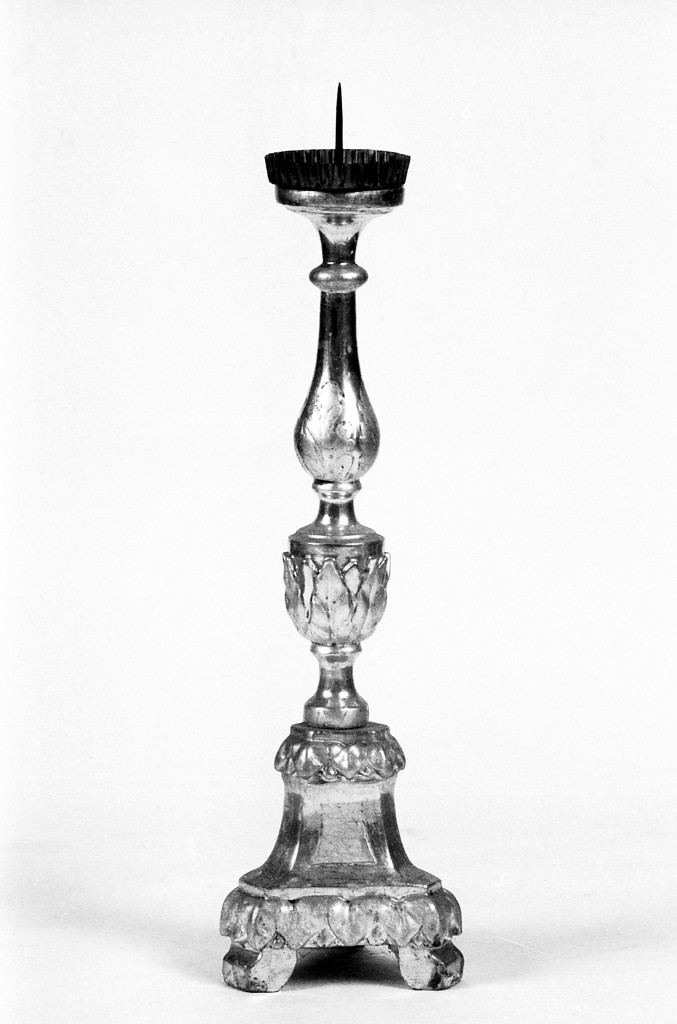 candeliere d'altare, serie - manifattura emiliana (fine/inizio secc. XVIII/ XIX)