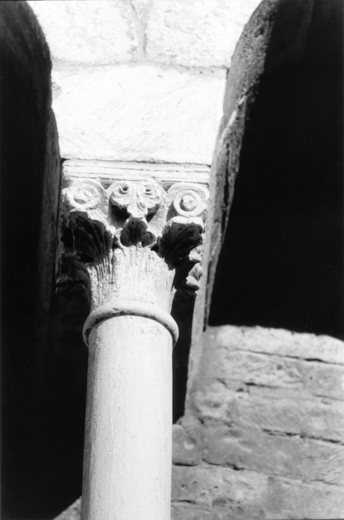 motivi decorativi fogliati (capitello) di Lanfranco (bottega) (secc. XI/ XII)