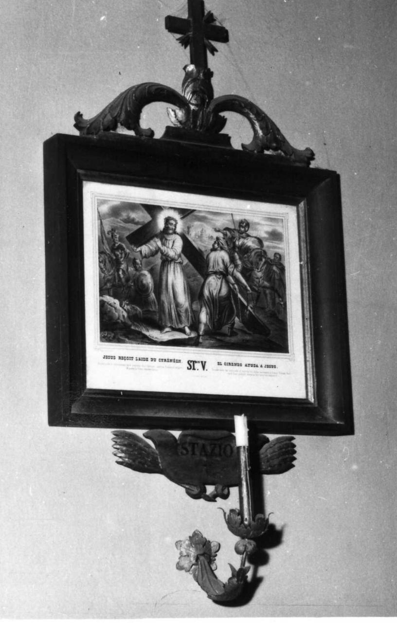 stazione V: Gesù aiutato da Simone il Cireneo a portare la croce (stampa, serie) - ambito francese (inizio sec. XIX)