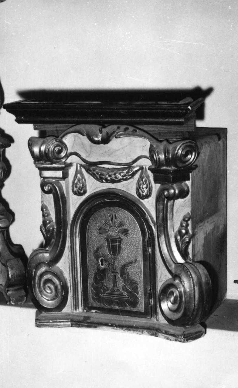 tabernacolo - a frontale architettonico - bottega modenese (metà sec. XVIII)