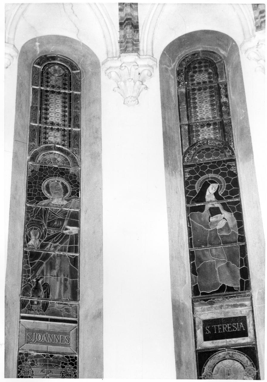 Santa Teresa (vetrata) - bottega modenese (secondo quarto sec. XX)