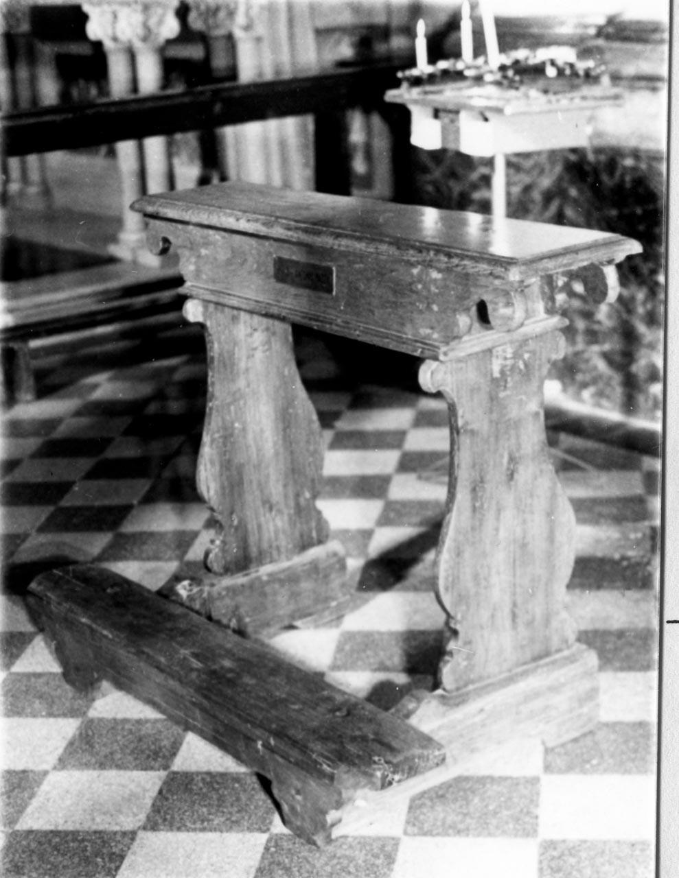 banco da chiesa - bottega reggiana (sec. XVII, sec. XVIII)
