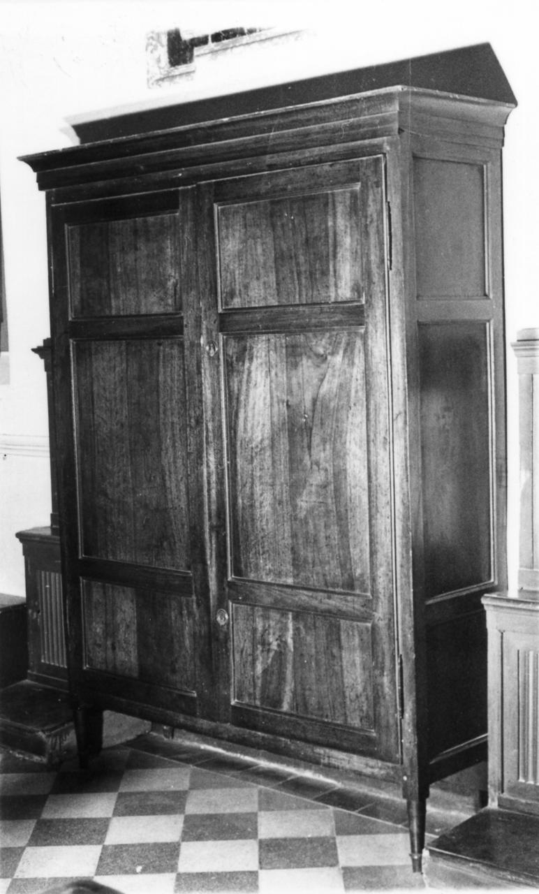 armadio - bottega reggiana (prima metà sec. XIX)