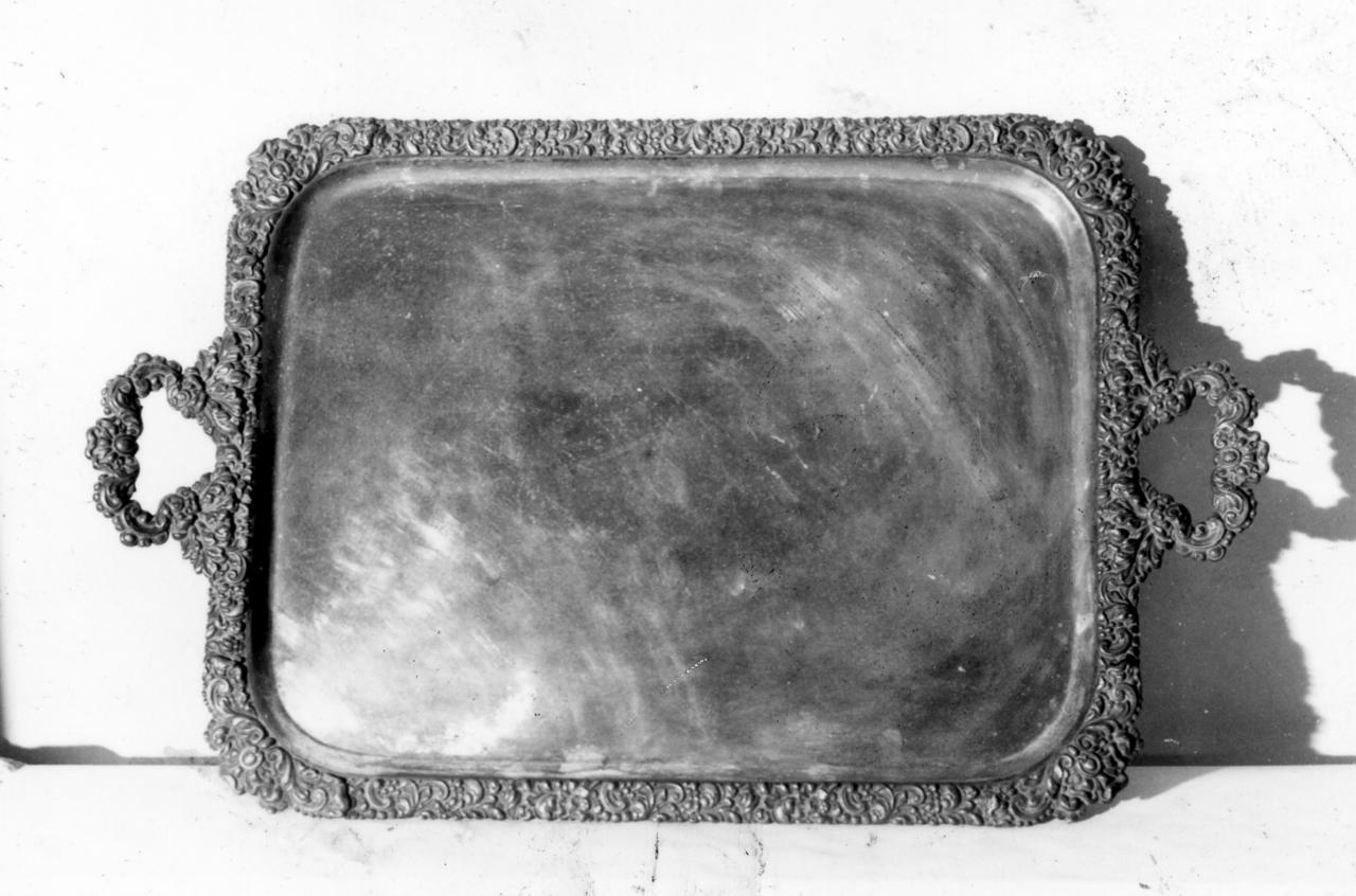 vassoio - bottega emiliana (sec. XVIII)