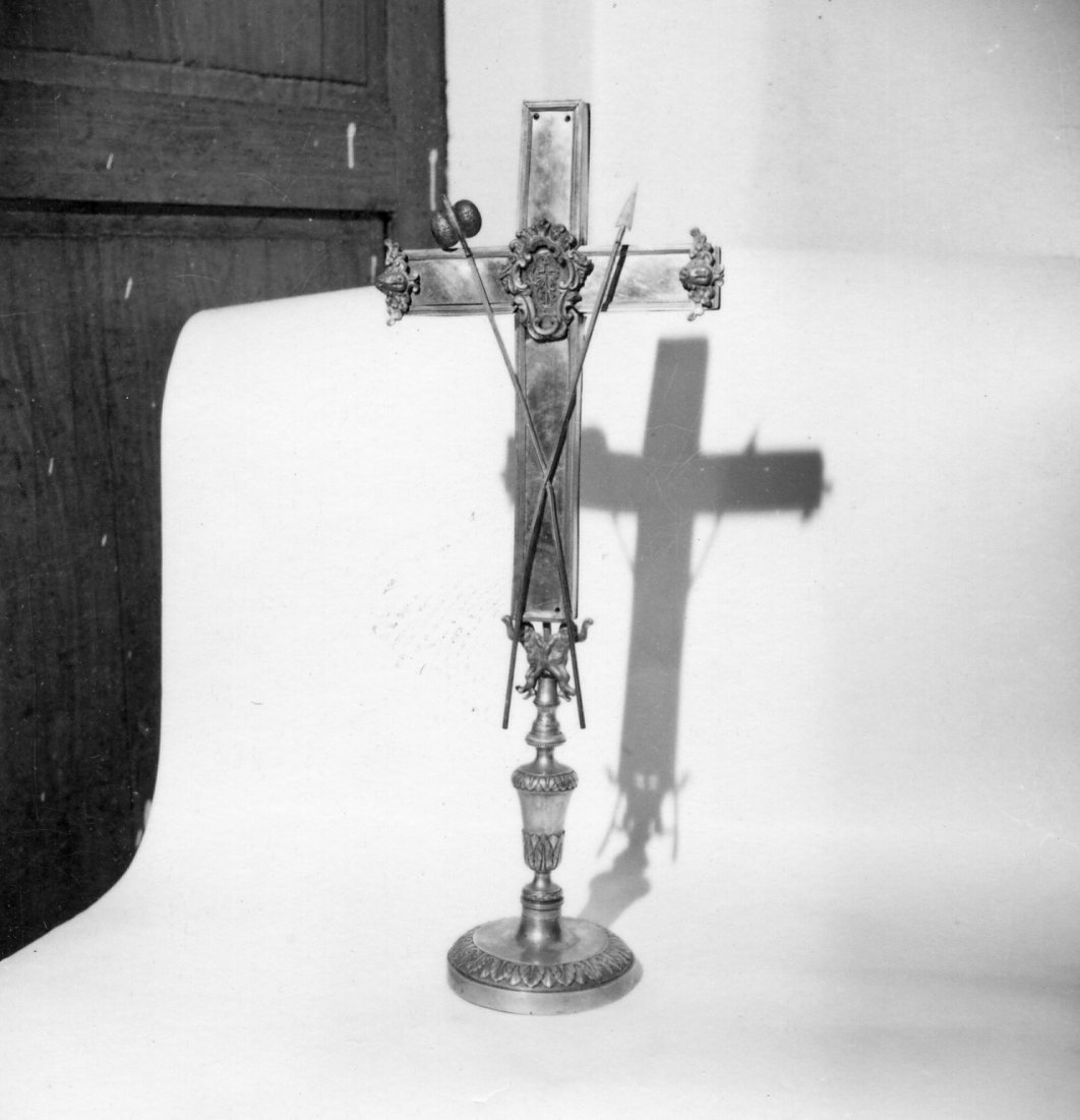 reliquiario - a croce - bottega emiliana (inizio sec. XIX)