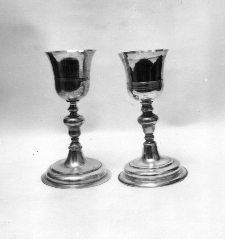 calice, serie - bottega emiliana (sec. XVIII)
