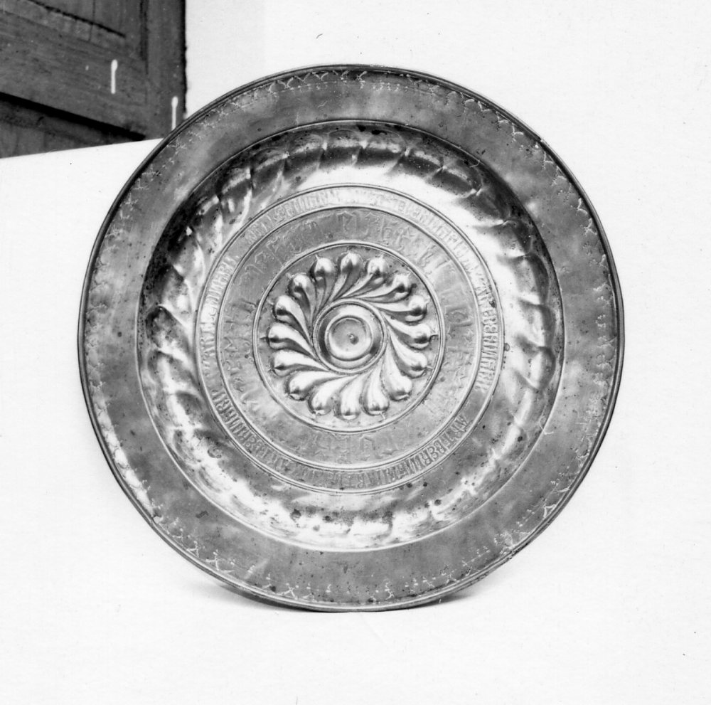 piatto per elemosine - bottega tedesca (sec. XVI)