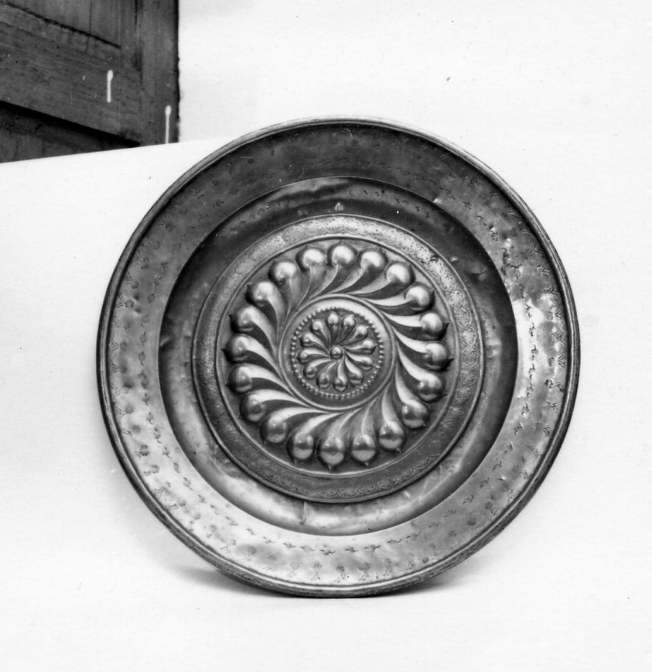 piatto per elemosine - bottega tedesca (sec. XIX)