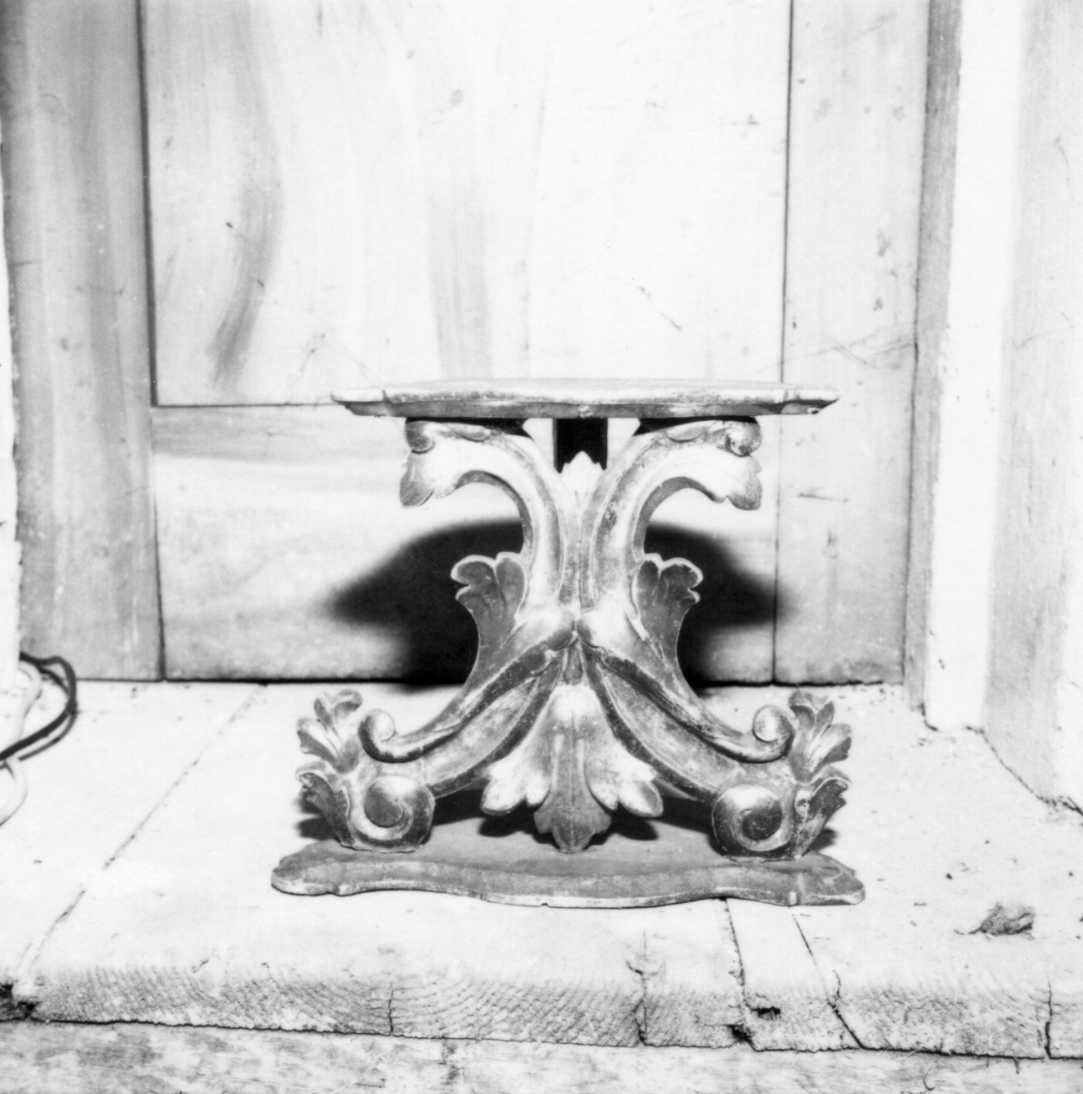 mensola - bottega emiliana (secc. XVIII/ XIX)