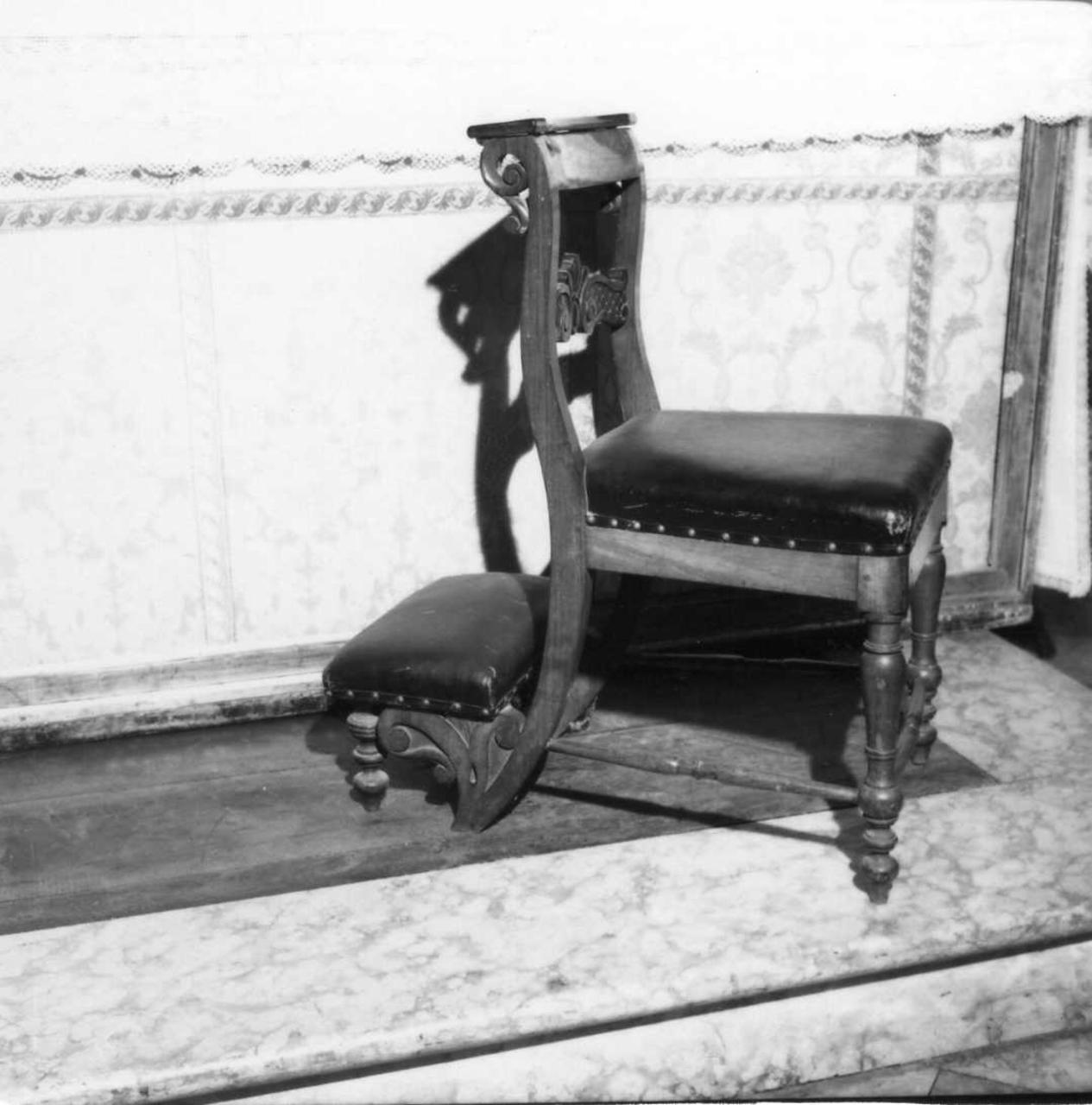 sedia-inginocchiatoio - bottega reggiana (seconda metà sec. XIX)