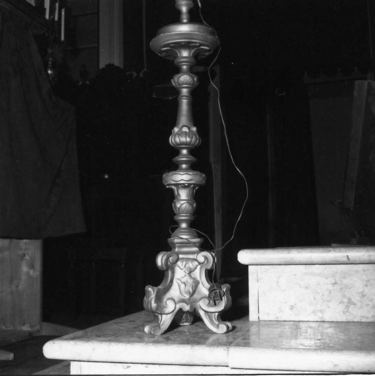 candeliere, serie - bottega emiliana (sec. XIX)