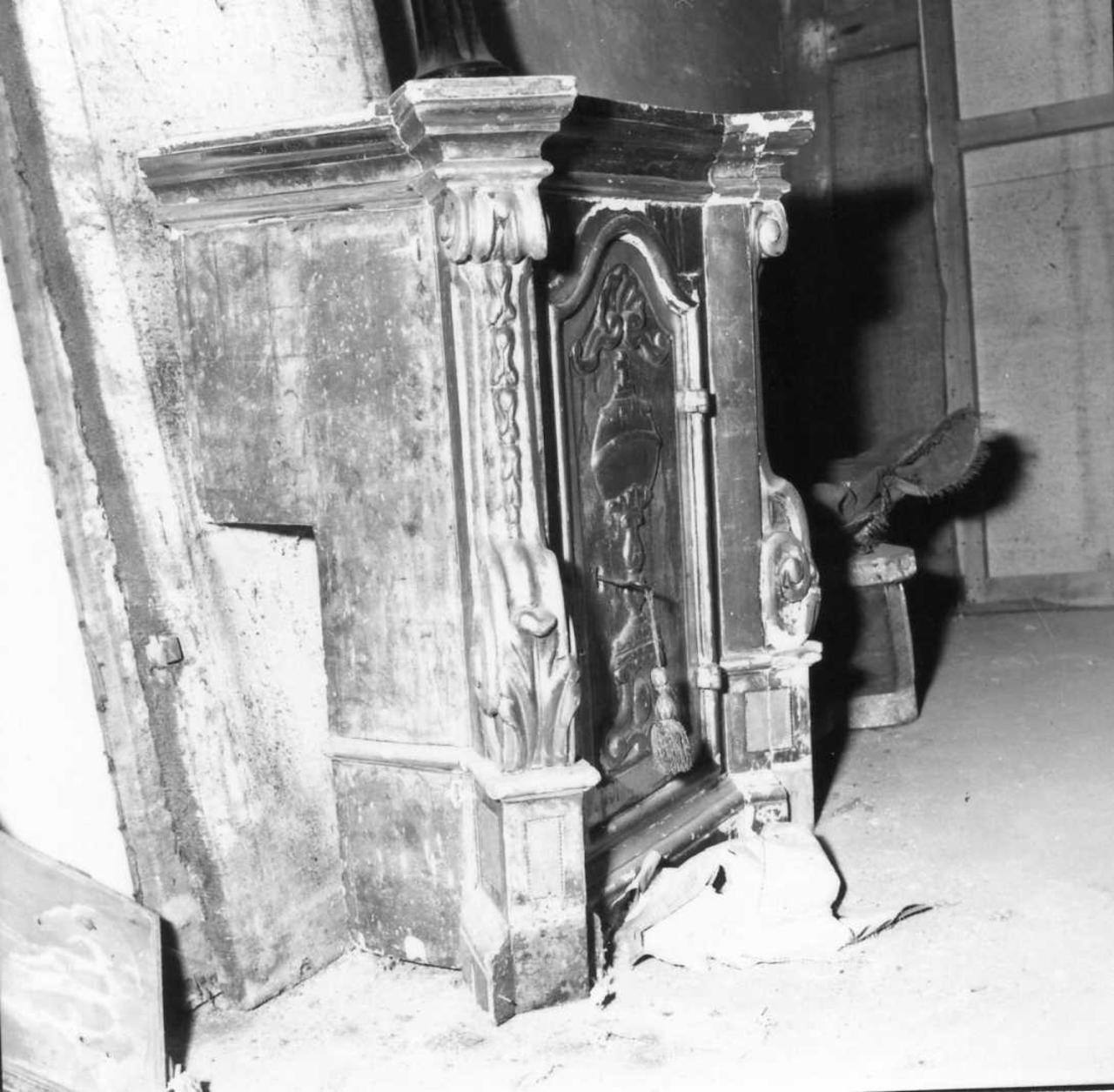 tabernacolo - a frontale architettonico - bottega emiliana (sec. XVIII)