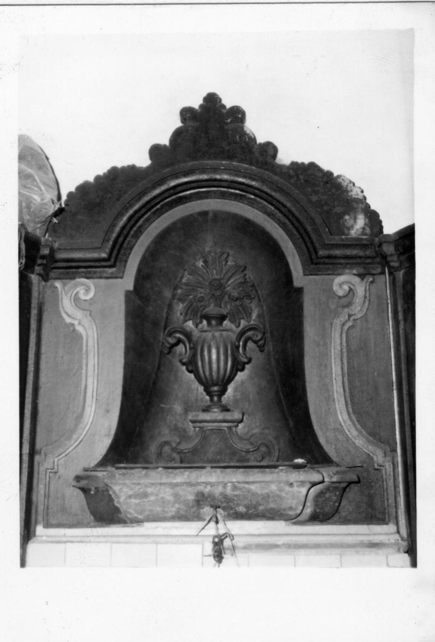 lavabo da sacrestia - bottega modenese (seconda metà sec. XVIII)