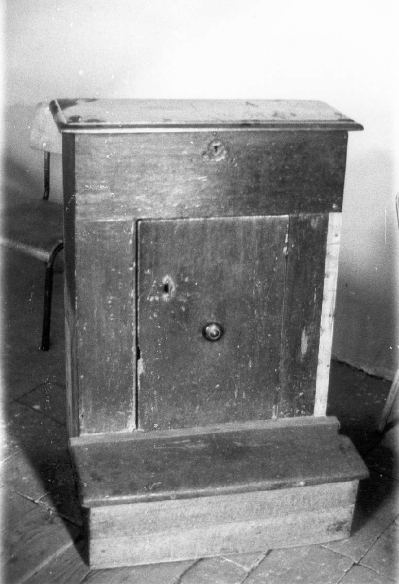 inginocchiatoio - manifattura modenese (sec. XVII)