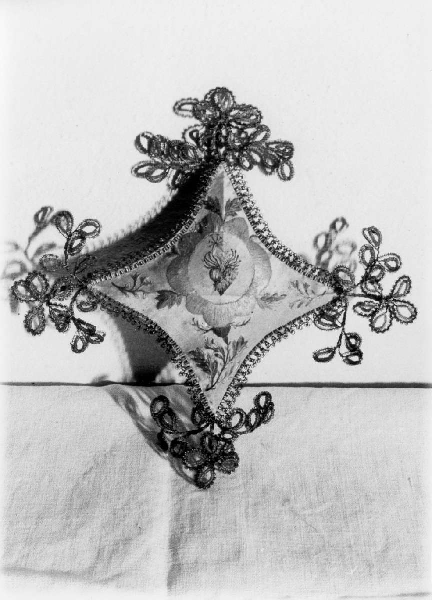 breve devozionale - manifattura modenese (seconda metà sec. XIX)