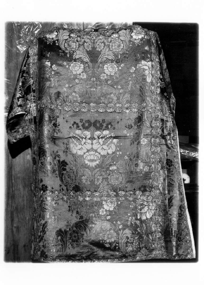 paramento liturgico, insieme - manifattura italiana (sec. XIX)