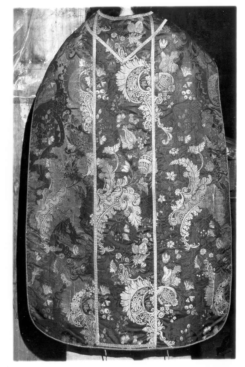 paramento liturgico, insieme - manifattura italiana (primo quarto sec. XVIII)