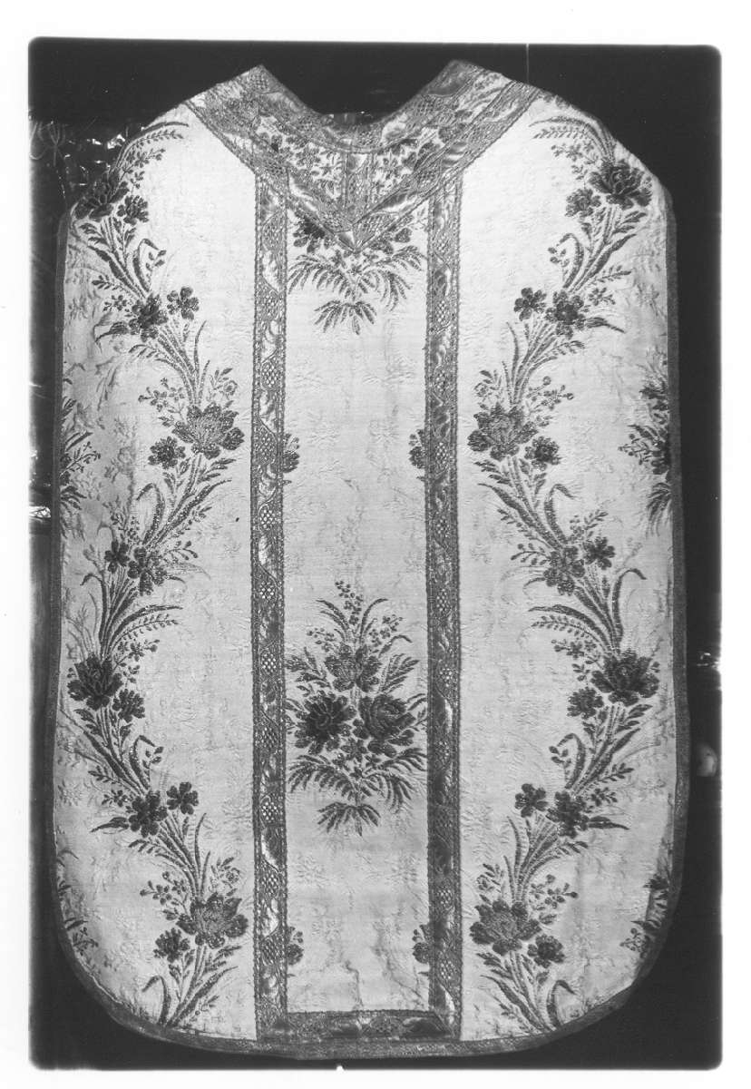 paramento liturgico, insieme - manifattura italiana (fine sec. XIX)