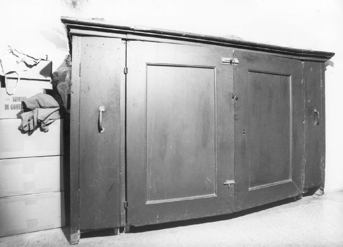 mobile da sacrestia - manifattura emiliana (sec. XVII)