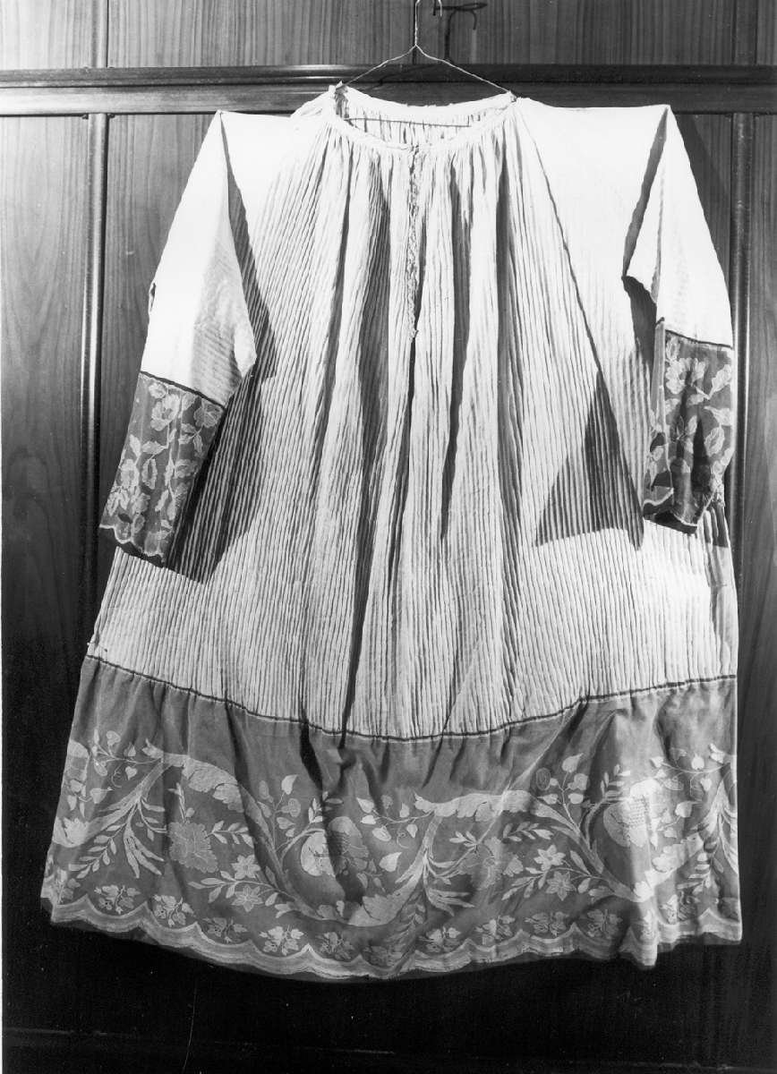 camice - manifattura italiana (metà sec. XIX)